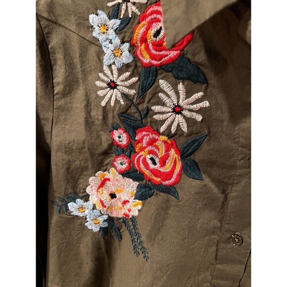 Serene Bohemian Shirt Womens Sz L Button Down Embroidered Floral Boho western - Picture 3 of 8